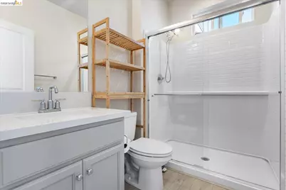 5601 Ridgepoint Way, Antioch, CA 94531 - Photo 18