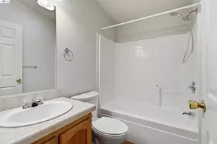 3263 Vineyard Ave, Pleasanton, CA 94566 - Photo 16