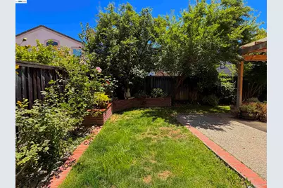 433 Calistoga Cir, Fremont, CA 94536 - Photo 30