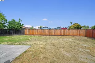 32466 Lake Berryessa Dr, Fremont, CA 94555 - Photo 26