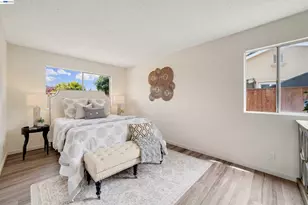 32466 Lake Berryessa Dr, Fremont, CA 94555 - Photo 12