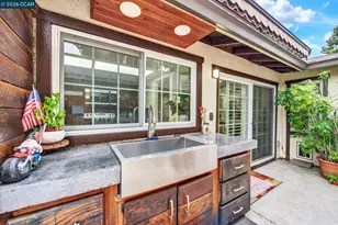 6472 Trinidad Dr, San Jose, CA 95120 - Photo 44