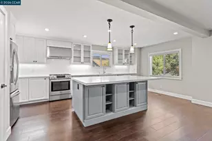 557 43rd St, Oakland, CA 94609 - Photo 4