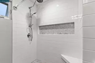557 43rd St, Oakland, CA 94609 - Photo 20