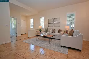1725 Hazeltine Way, Fairfield, CA 94533 - Photo 12