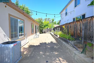 1725 Hazeltine Way, Fairfield, CA 94533 - Photo 38