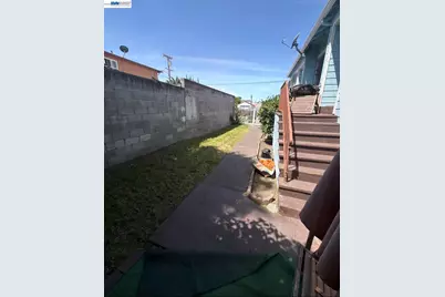 1602 103rd Ave, Oakland, CA 94603 - Photo 4