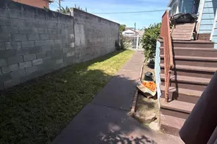 1602 103rd Ave, Oakland, CA 94603 - Photo 4