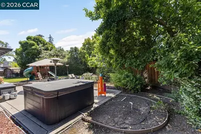 1139 Lovell Court, Concord, CA 94520 - Photo 32