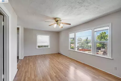4500 San Carlos Ave, Oakland, CA 94601 - Photo 6