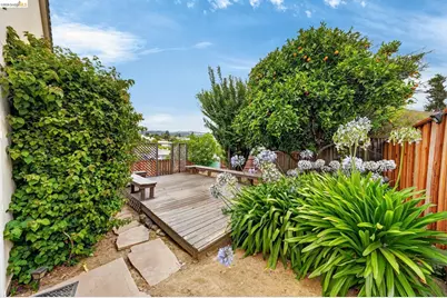 2760 Best Ave, Oakland, CA 94619 - Photo 36