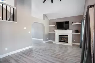 305 Helena Ct, Oakley, CA 94561 - Photo 4