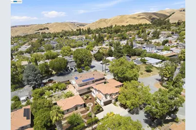 307 Dana St, Fremont, CA 94539 - Photo 38
