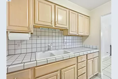 801 Franklin St #1108, Oakland, CA 94607 - Photo 14