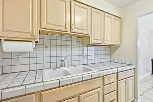 801 Franklin St, Oakland, CA 94607 - Photo 14