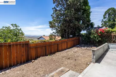 16645 Cowell St, Castro Valley, CA 94578 - Photo 30