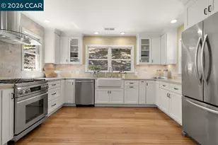 59 El Toyonal, Orinda, CA 94563 - Photo 8