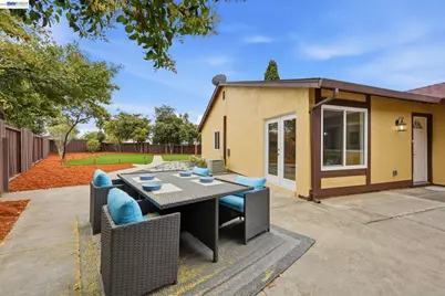 3800 Amy Ct, Union City, CA 94587 - Photo 6