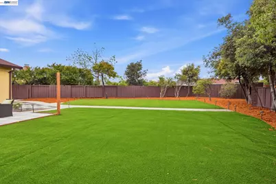 3800 Amy Ct, Union City, CA 94587 - Photo 12