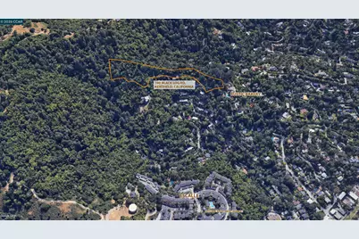 100 Black Log Rd, Kentfield, CA 94904 - Photo 16