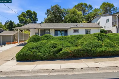 210 Vista Way, Martinez, CA 94553 - Photo 2
