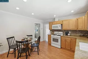 210 Vista Way, Martinez, CA 94553 - Photo 12