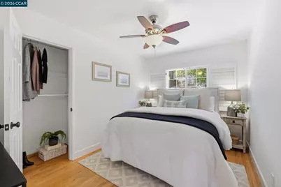 210 Vista Way, Martinez, CA 94553 - Photo 16