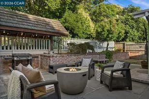 114 Combs Ln, Vallejo, CA 94590 - Photo 1