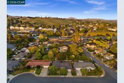 114 Combs Ln, Vallejo, CA 94590 - Photo 72