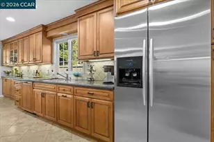 114 Combs Ln, Vallejo, CA 94590 - Photo 30
