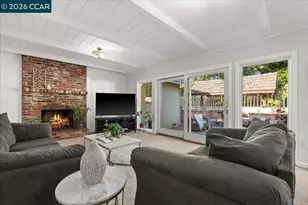 114 Combs Ln, Vallejo, CA 94590 - Photo 1