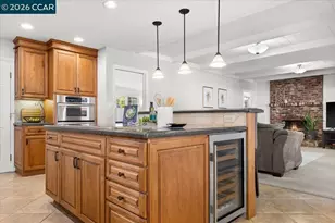 114 Combs Ln, Vallejo, CA 94590 - Photo 18