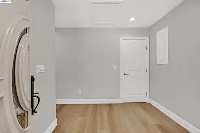 6344 Paloverde Rd, Castro Valley, CA 94552 - Photo 16