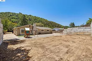 6344 Palo Verde Rd, Castro Valley, CA 94552 - Photo 38