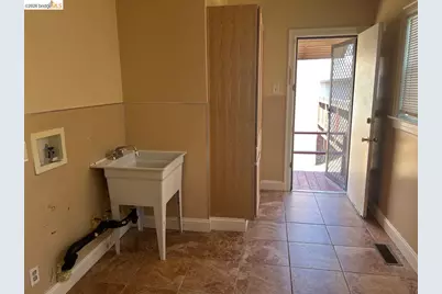 478 11th St, Pittsburg, CA 94565 - Photo 10