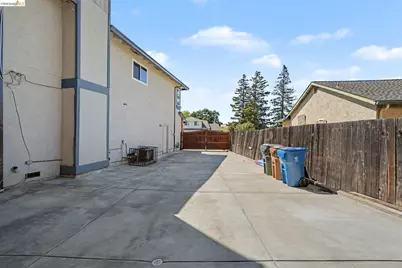 3813 Dove Ct, Antioch, CA 94509 - Photo 26