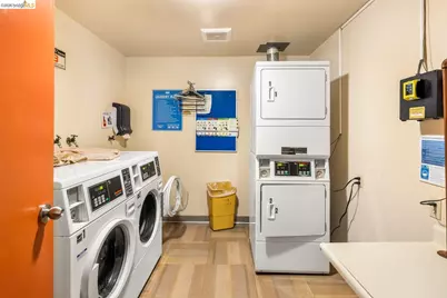 551 Jean St #309, Oakland, CA 94610 - Photo 22