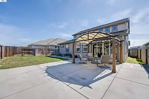 1589 Friendly, Manteca, CA 95337 - Photo 42