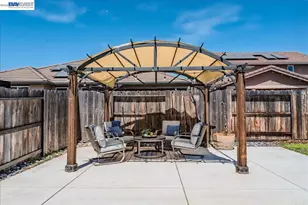 1589 Friendly, Manteca, CA 95337 - Photo 48