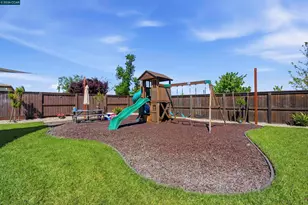 1655 Apricot Ct, Dixon, CA 95620 - Photo 64