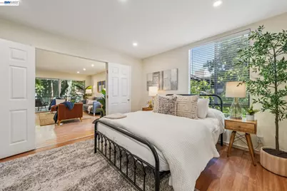 2700 Le Conte Ave #406, Berkeley, CA 94709 - Photo 26
