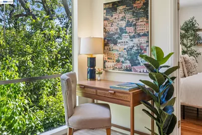 2700 Le Conte Ave #406, Berkeley, CA 94709 - Photo 8