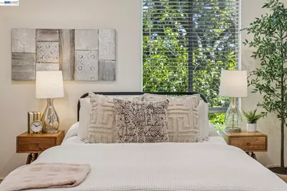 2700 Le Conte Ave #406, Berkeley, CA 94709 - Photo 22