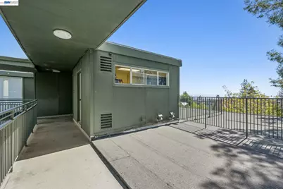 2700 Le Conte Ave #406, Berkeley, CA 94709 - Photo 40