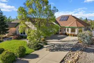 2110 Cadjew St, Redding, CA 96003 - Photo 4