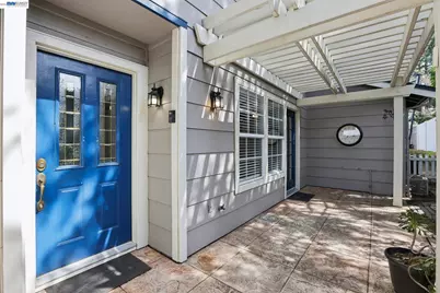 2159 Walsingham Ct #62, Tracy, CA 95376 - Photo 2