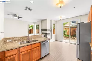 2042 Dahlia Common, Livermore, CA 94551 - Photo 16