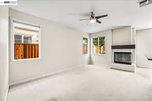 2042 Dahlia Common, Livermore, CA 94551 - Photo 16