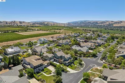 2962 Picholine Ct, Livermore, CA 94550 - Photo 8