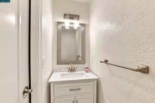 2308 Pine Knoll Dr, Walnut Creek, CA 94595 - Photo 24